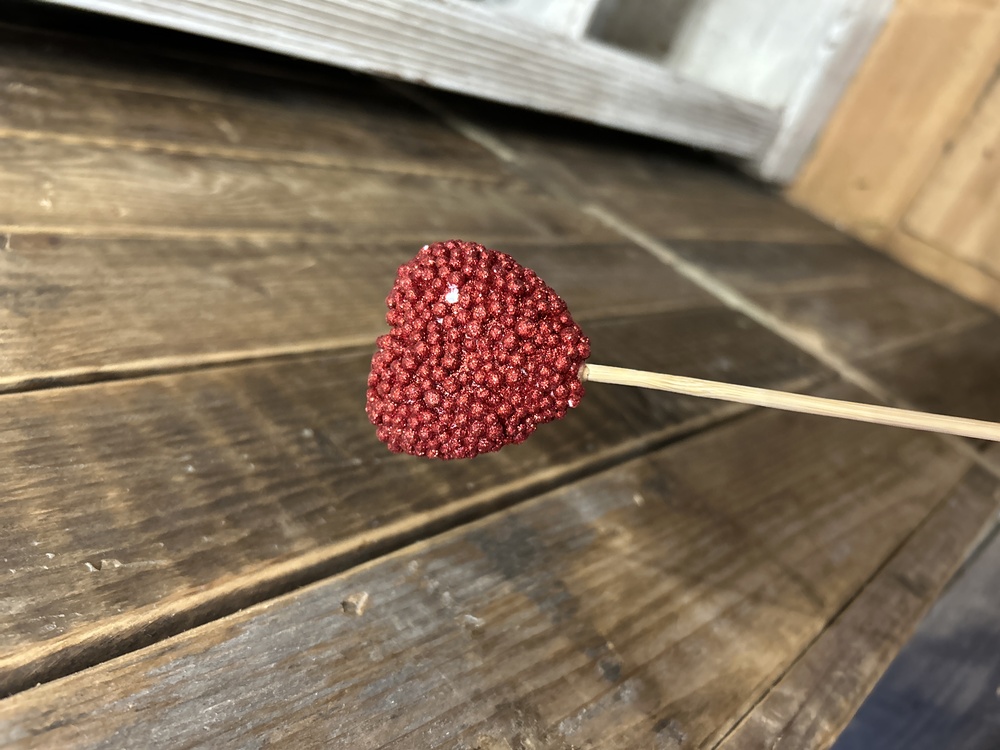 Red glitter heart pick 