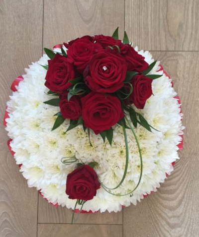 Based posy pad Red and white